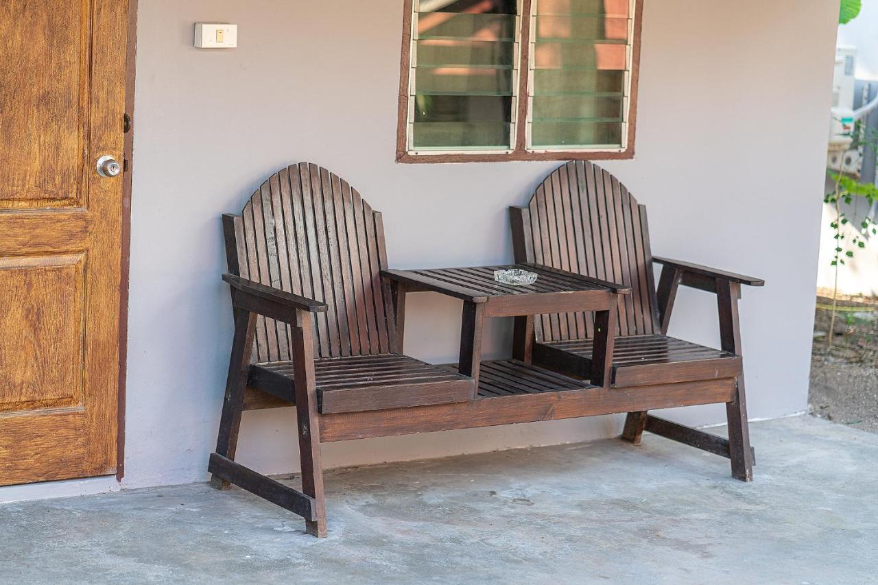 The Cosy Sunset Beach Resort & Restaurant Thongsala Exterior foto