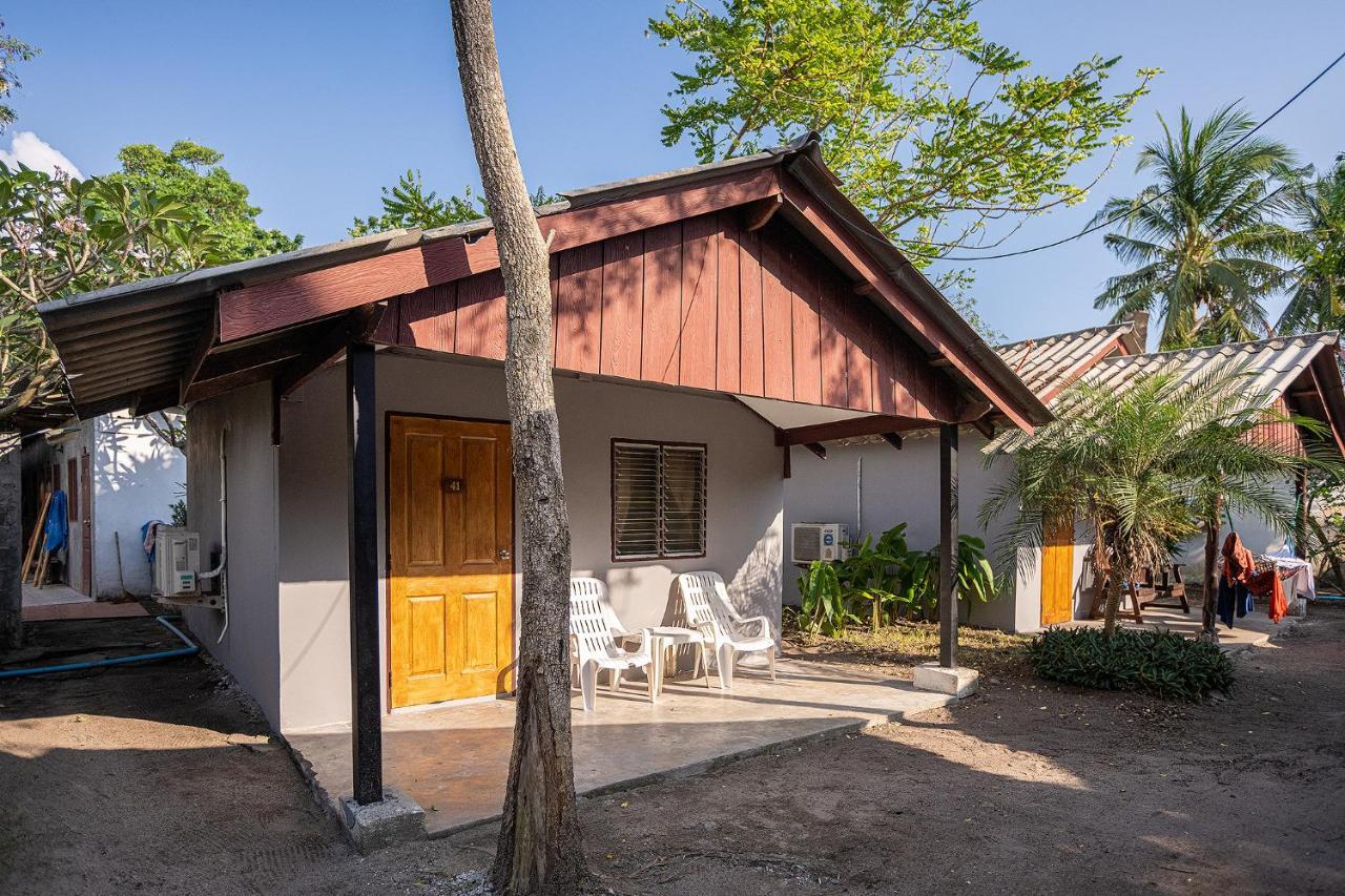 The Cosy Sunset Beach Resort & Restaurant Thongsala Exterior foto